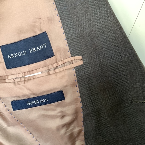 Arnold Brant (42L) - Picture 8 of 16